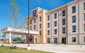 Comfort Inn & Suites San Marcos Near Outlet Mall